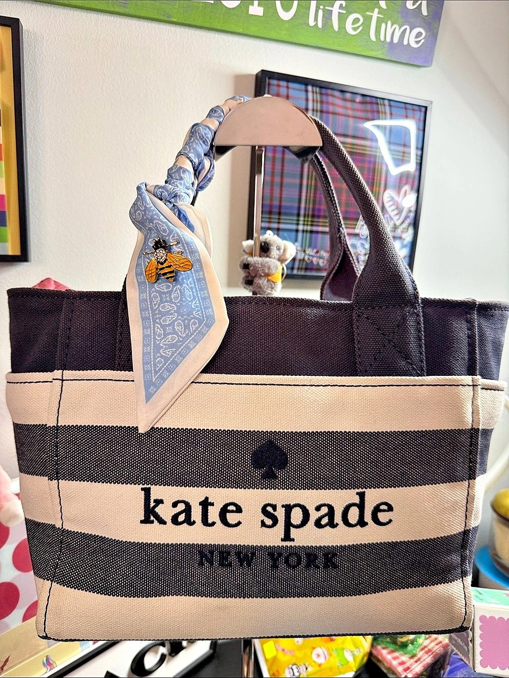Kate Spade NY Jett Canvas Striped Tote in Parisian Navy Multi Colorway